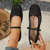 Mary Janes Planas Confortáveis Europeias e Americanas de Cano Baixo Slip-on para Mulheres Simples Pretas com Uma Tira