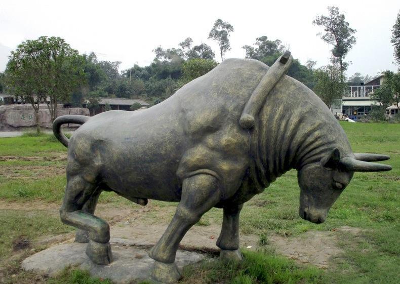 玻璃钢中华牛 耕牛雕塑