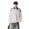 Moletom com Gola Polo Estilo College de Listras Americanas Masculino Marca da Moda Caimento Relaxado Roupa Jovem Versátil Manga Longa Outono