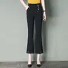 8150 Calças Flare Verão Oito Pontos Roupa Externa Branca Leggings Renda Renda Calças para Mulheres de Meia-idade Calças de Micro-stretch Nove Pontos