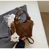Bolso de Cubo Casual Retro para Mujer 2025 Primavera Nuevo Simple Nicho Bolso de Mano Moda Trendy Bolso de Hombro Cruzado