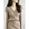 Cardigã de tricô com decote V e mangas compridas para mulheres, para usar no outono e inverno, estilo francês solto e casual, suéter de design versátil e único