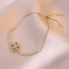 Collar para Mujer, Estilo Influencer Transfronterizo Flor de Girasol Circonita Giratorio Conjunto de Tres Piezas Decoración Collar de Acero de Titanio