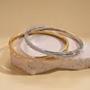 Pulseira de Ouro Real 18K Galvanizado com Zircônia Europeia e Americana, Fivela Redonda em Forma de Cruz, Versátil para Cruzamento de Fronteiras, Elegante, Joia de Mão de Alta Qualidade para Mulheres