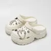Zapatos Transpirables con Agujeros para Mujer Ropa Exterior 2024 Verano Eva Dung Sense Plataforma Sandalias de Playa Antiolor con Aumento de Altura Chanclas con Agujeros