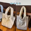 Bolsa Tote de Pele de Ovelha e Pelúcia Estilo Doce de Grande Capacidade com Dois Lados na Frente para Mulheres - Nova Coleção Outono e Inverno