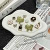 Amuletos para Zapatos de Ensueño Mariposa Dorada Versátil para el Trayecto Hebilla de Zapato Desmontable Agujero Decoraciones para Zapatos Accesorios de Lazo para Zapatos de Jardín DIY
