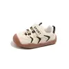 Zapatos para niños pequeños para niños, nuevo modelo primavera y otoño 2026, zapatos funcionales de suela suave para bebé, zapatos deportivos casuales de cuero para niñas