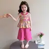 Doce Roupa de Verão para Meninas 2026 Novo Estilo Colete Floral Roupa de Verão Calça de Perna Larga Infantil Conjunto de Duas Peças