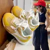 Nueva colección otoño 2026 de zapatillas de malla transpirable para niños y bebés, versátiles y adecuadas tanto para niños como para niñas, perfectas para uso casual y para correr