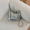 Bolsa de Ombro com Corrente Rombos Design de Nicho para Mulheres Verão 2026 Nova Moda Simples para o Dia a Dia Transversal de Ombro para Mulheres