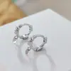 Pendientes Pequeños Apilados Completamente de Plata S925 Pendientes Lentejuelas Redondas Incrustadas con Circonitas Hebillas Exquisitas para Hueso de la Oreja para Mujeres
