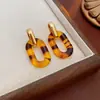 Pendientes de Botón Geométricos con Cadena Degradada de Aguja Plateada Pendientes de Temperamento Versátiles de Moda Pendientes de Nicho Simples de Gama Alta Fabricante