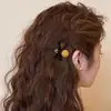 Horquilla Yiwu Primavera y Verano Lote Pequeño para Venta en Puesto 2026 Pinzas para el Cabello Exquisitas de Gama Alta Pinzas de Pato Pinzas Laterales Versátiles para Mujer