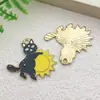Europeu e Americano Mais Vendido Criativo Peculiar Gato Preto e Branco Gato Abraço Forma Fofo Desenho Animado Pingente Colar Brinco Acessórios
