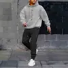 Conjunto de 2 piezas para hombre de sudaderas de manga larga y pantalones de chándal con estampado de letras retro negro para correr en invierno