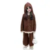 Conjunto de Niña Otoño Invierno 2026 Nuevo Suéter Navideño Cárdigan de Punto con Capucha Pantalones Rectos Conjunto de Dos Piezas Venta al por Mayor Transfronteriza