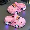 Pantuflas de Verano para Niños Niños Coche Luminosas Antiderrapantes Suela Suave Pequeñas, Medianas y Grandes Baño Infantil Niñas Chanclas de Playa