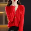 2026 Nuevo Estilo Suelto Talla Grande Cuello en V Manga Larga Suéter Cárdigan de Lana para Mujer Otoño e Invierno Prenda de Punto de Manga Larga