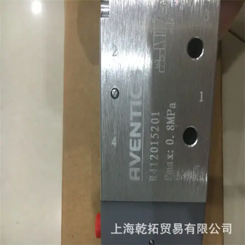 R412015201.jpg