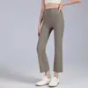 Calça de Yoga Cintura Alta com Leve Flare, Efeito Bumbum Peach, Modelagem Justa, Legging de Academia Elástica