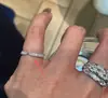Anel Popular Xiaohongshu Totalmente Cravejado com uma Fileira de Diamantes na Cauda, Exquisito e Versátil, Anel de Design de Moda de Nicho, Disponível para Dropshipping