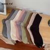 Calcetines de mujer de media pantorrilla de color liso con doble aguja fina de color Morandi, primavera y verano 2024, venta al por mayor