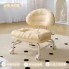 Rueda Universal Taburete Pequeño Polea Taburete Bajo Hogar Taburete Cambiador de Zapatos con Artefacto para Bebé Banco con Ruedas para Niños Hermosa Silla de Costura con Respaldo