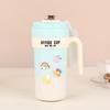 Criativo de alto valor dos desenhos animados de grande capacidade ice bully cup meninas high-value straw cup bonito isolamento térmico copo frio