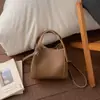Bolso Cubo de Alta Apariencia Elegante 2026, Bolso Cesta, Bolso de Mano Informal de Nicho Moda Coreana, Bolso Cruzado para Viajar al Trabajo