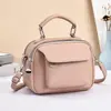 Nova Moda Versátil Pequena Bolsa Quadrada para Mulheres 2026, Bolsa de Mão para o Dia a Dia com Toque de Luxo, Elegante Bolsa de Ombro e Transversal