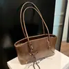 Bolsa para Comutador Transfronteiriço Feminina 2025 Nova Popular Moda Versátil Bolsa de Ombro Textura Casual Versátil Bolsa Tote
