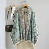 Bufanda de Imitación Cachemir Estilo Tweed con Camelia para Mujer en Otoño e Invierno Nueva Elegante Versátil Decorativa Engrosada Cálida Chal Largo