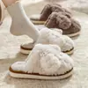 Pantuflas de algodón para mujer para uso en interiores, nuevo modelo 2024 para uso en casa en otoño e invierno, adecuadas para usar al aire libre, cálidas pantuflas de pareja para hombre en invierno