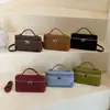 Bolso retro mate de nicho de alta gama para mujer, nuevo bolso cruzado otoño 2026, pequeño bolso cuadrado moderno, simple y elegante