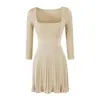 Vestido de Punto Estilo Francés Sexy Elegante Cuello Cuadrado Manga Corta Otoño Nueva Llegada Ceñidor de Cintura Adelgazante Favorecedor Falda Corta Chica Caliente