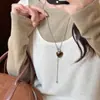 Collar de Cadena Larga para Suéter Femenino con Colgante de Flor Corazón de Piedra Ojo de Tigre Accesorios Retro de Uso Diario Más Fáciles de Combinar