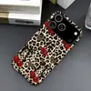 Case de Celular Feminino Fashion Leopard Heart Cereja Maçã 18Promax iPhone17Pm Película Fosca Case Rígido