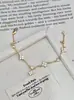 Pulsera de Trébol Exquisita con Diamantes Completos, Popular en Tiktok, Nicho de Lujo Ligero, Joyería Delicada en Capas de Lujo Ligero, Pulsera de Gama Alta