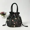 Bolso de Mano para Mujer Bolso Pequeño Bolso de Mano Estilo Étnico Bolso Bordado Bolso de Mamá Bolso Cubo para Mujer Cierre de Cordón Bolso para Teléfono Móvil Hanfu