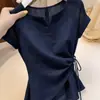 Blusa azul irregular única y hermosa con calados, corbata y abertura, camiseta de manga corta, top de verano de alta gama para mujer