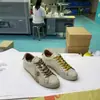 Zapatillas Retro con Estrellas de Cuero Vintage Desgastado de Guangzhou para Mujer, Zapatillas Versátiles Casuales con Cordones y Bloques de Color para Mujer