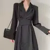 Tamanho Atualizado Coreia do Sul Primavera Luxo Leve Estilo Hepburn Elegante Lel Cintura Fina Emagrecedor Vestido Terno
