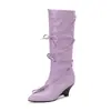 Bota de Montaria 202440 Botas de Cavaleiro 48 Tamanho Grande Europeu e Americano Botas de Salto Alto Bico Fino Comércio Exterior Cano Alto Novo Preto Feminino