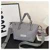 Nova Bolsa de Mão Simples, Bolsa Tote Pequena, Bolsa de Ombro Versátil, Design de Nicho, Leve, Estilo Coreano, Moderna, Bolsa Transversal Versátil