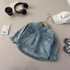 Camisa Jeans Infantil 2026 Primavera e Outono Novo Estilo Bebê Estilo Coreano Casual Versátil Estilosa Jaqueta Jeans Estilo Tendência