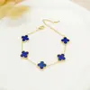 Pulseira Trevo de Quatro Folhas de Fábrica 13mm Item da Moda Popular na Internet Pulseira Artesanal de Aço Inoxidável Banhado a Ouro Anti-Desbotamento
