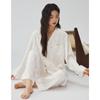 Pijama Jiangnan Wo 25 Anos Feminina Primavera Nova Flor Branca High-end Seda Gelo Roupa de Casa Feminina Verão