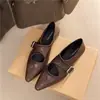 Zapatos mule nuevos de moda estilo coreano, zapatos de mujer cerrados de tacón bajo grueso, zapatos de punta cuadrada de nicho 2026, nuevo modelo de primavera en negro