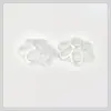 Al por mayor aleación chapado en oro hueco soporte para flores hecho a mano material con cuentas soporte para cuentas tapa de flor accesorios para joyería diy cuentas sueltas